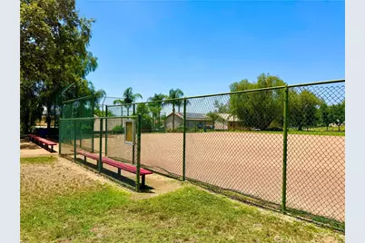 28958 Shadow Creek, Highland, CA 92346 - Photo 52