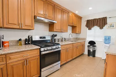 2949 Spruce St, Rialto, CA 92376 - Photo 10