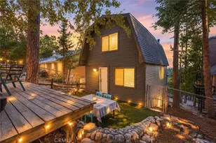 27067 Overlook Ln, Lake Arrowhead, CA 92352 - Photo 2
