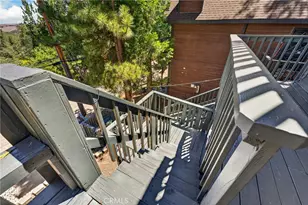 27067 Overlook Ln, Lake Arrowhead, CA 92352 - Photo 36