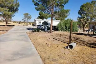 9870 Cody, Lucerne Valley, CA 92356 - Photo 36