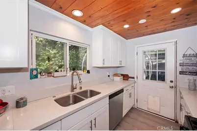 23869 Wildwood, Crestline, CA 92325 - Photo 20