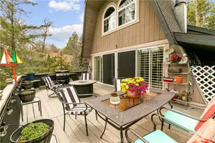 27935 St Bernard, Lake Arrowhead, CA 92352 - Photo 2