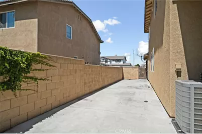 6380 Iris Court, Jurupa, CA 92880 - Photo 44
