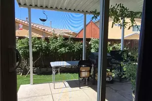 14326 Castle Peaks St, Victorville, CA 92394 - Photo 22