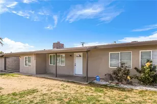 15944 Wintun Rd, Apple Valley, CA 92307 - Photo 6