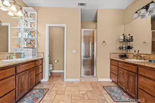 10271 Clover, Hesperia, CA 92344 - Photo 14