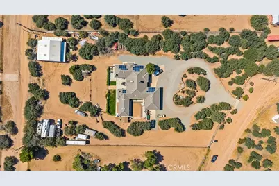 10271 Clover, Hesperia, CA 92344 - Photo 38