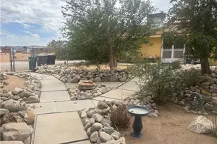 3255 Sunset, Joshua Tree, CA 92252 - Photo 10