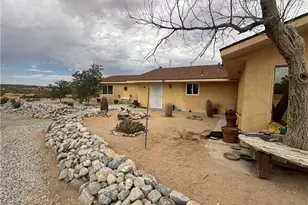 3255 Sunset, Joshua Tree, CA 92252 - Photo 4