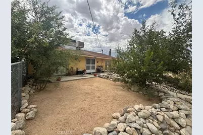3255 Sunset, Joshua Tree, CA 92252 - Photo 8