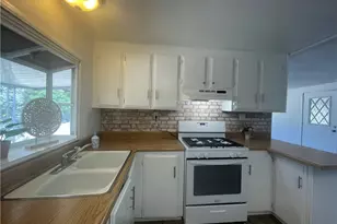 12151 Freemont, Yucaipa, CA 92399 - Photo 6