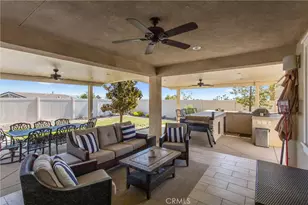 29745 Desmond Dr, Highland, CA 92346 - Photo 34