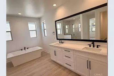 27430 Creekwood Lane, Valencia, CA 91381 - Photo 8