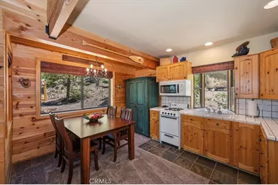 163 Ice Box Lane, Big Bear Lake, CA 92315 - Photo 10