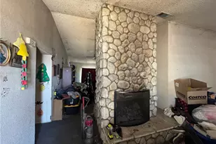 549 Reservoir Rd, Mentone, CA 92359 - Photo 6
