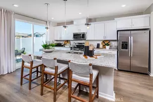 32670 Ventura Ln, Winchester, CA 92596 - Photo 2
