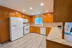 28799 Via Playa Del Rey, Murrieta, CA 92563 - Photo 4