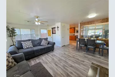 28799 Via Playa Del Rey, Murrieta, CA 92563 - Photo 10