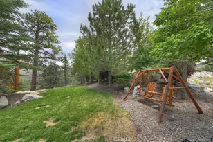 438 Starlight Cir, Big Bear Lake, CA 92315 - Photo 58