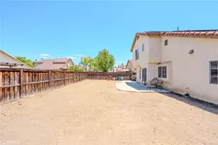 1060 Pertano, Hemet, CA 92543 - Photo 44