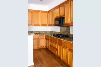 29274 Henderson, Highland, CA 92346 - Photo 12