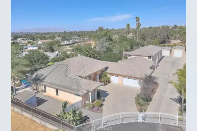 17292 Bali, Riverside, CA 92504 - Photo 4