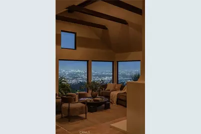 2890 Las Alturas Street, Los Angeles, CA 90068 - Photo 32