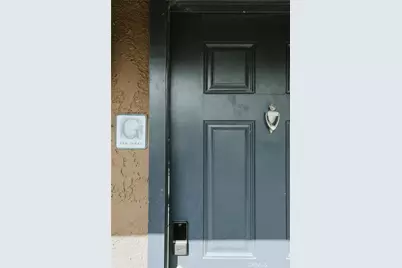 1554 Border #G, Corona, CA 92882 - Photo 20