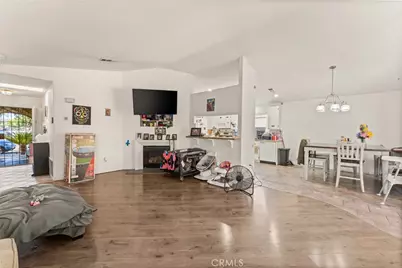 955 Peacock Dr, San Jacinto, CA 92583 - Photo 8