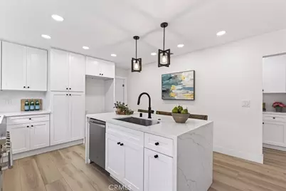 2430 S Cochran Avenue, Los Angeles, CA 90016 - Photo 10