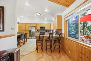915 Brentwood Dr, Lake Arrowhead, CA 92352 - Photo 28