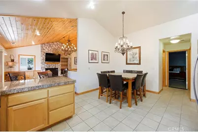 915 Brentwood Drive, Lake Arrowhead, CA 92352 - Photo 24