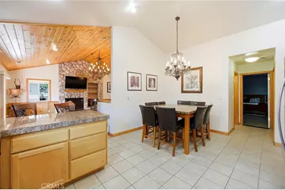 915 Brentwood Drive, Lake Arrowhead, CA 92352 - Photo 24