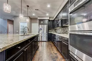 31562 Shoregrass Ln, Murrieta, CA 92563 - Photo 16