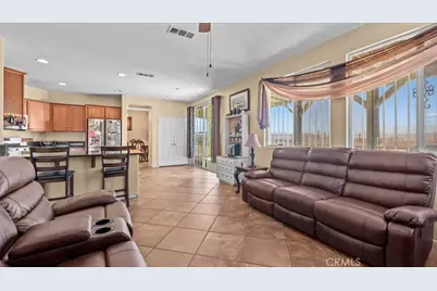 17681 View Mount Court, Victorville, CA 92395 - Photo 6