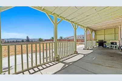 17681 View Mount Court, Victorville, CA 92395 - Photo 30