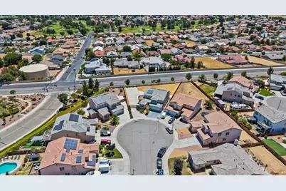 17681 View Mount Court, Victorville, CA 92395 - Photo 44