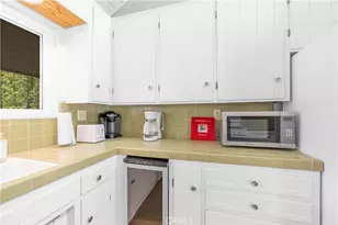 41747 Comstock, Big Bear Lake, CA 92315 - Photo 22