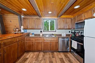 929 W Fairway, Big Bear City, CA 92314 - Photo 18