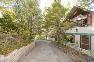 271 Fremont Rd, Lake Arrowhead, CA 92352 - Photo 36