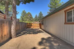 320 Eider Dr, Big Bear City, CA 92314 - Photo 38