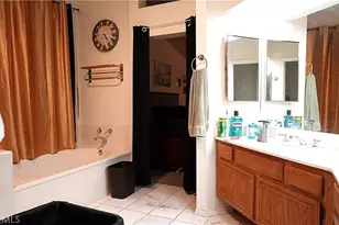 14049 Trigger, Victorville, CA 92392 - Photo 36