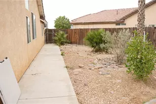 14049 Trigger, Victorville, CA 92392 - Photo 16