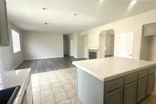 14990 Leaf Ln, Victorville, CA 92394 - Photo 4