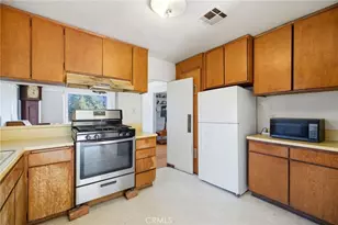 1464 Pacific St, Redlands, CA 92373 - Photo 12