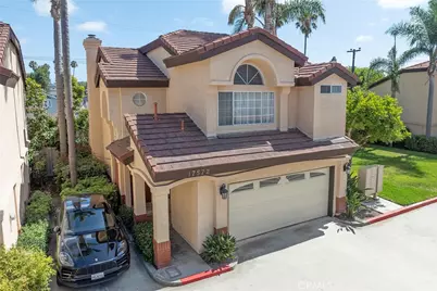 17572 Van Buren, Huntington Beach, CA 92647 - Photo 2