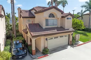 17572 Van Buren, Huntington Beach, CA 92647 - Photo 2