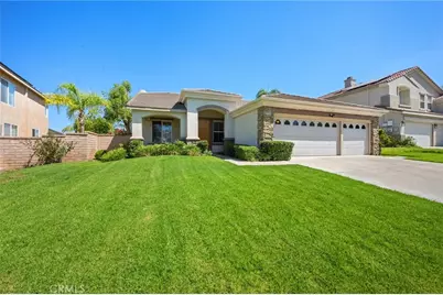 4248 Castlepeak Drive, Corona, CA 92883 - Photo 2