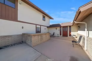59187 Mesa Dr, Yucca Valley, CA 92284 - Photo 4